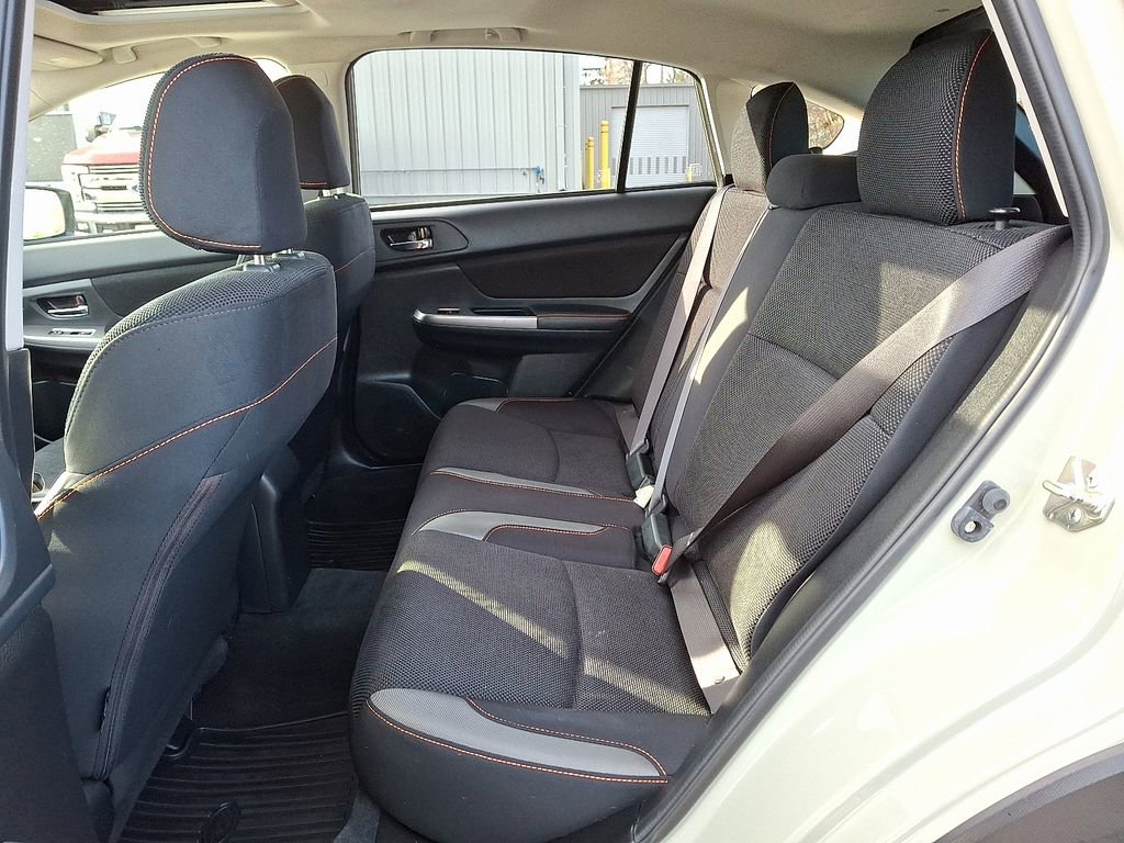 Used 2017 Subaru Crosstrek 2.0i Premium w/ Moonroof Package image 10