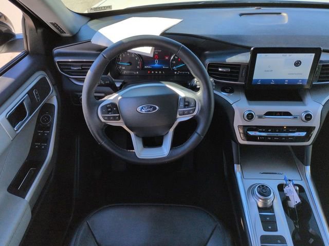 Certified 2023 Ford Explorer XLT w/ Equipment Group 202A image 19