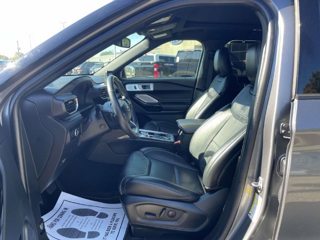 Certified 2023 Ford Explorer ST w/ Equipment Group 401A AWD/4WD image 18