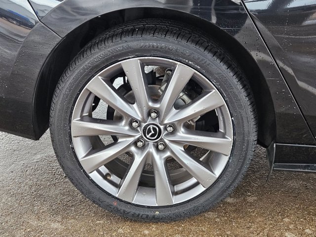 Used 2019 MAZDA MAZDA3 Sedan w/ Preferred Package image 19