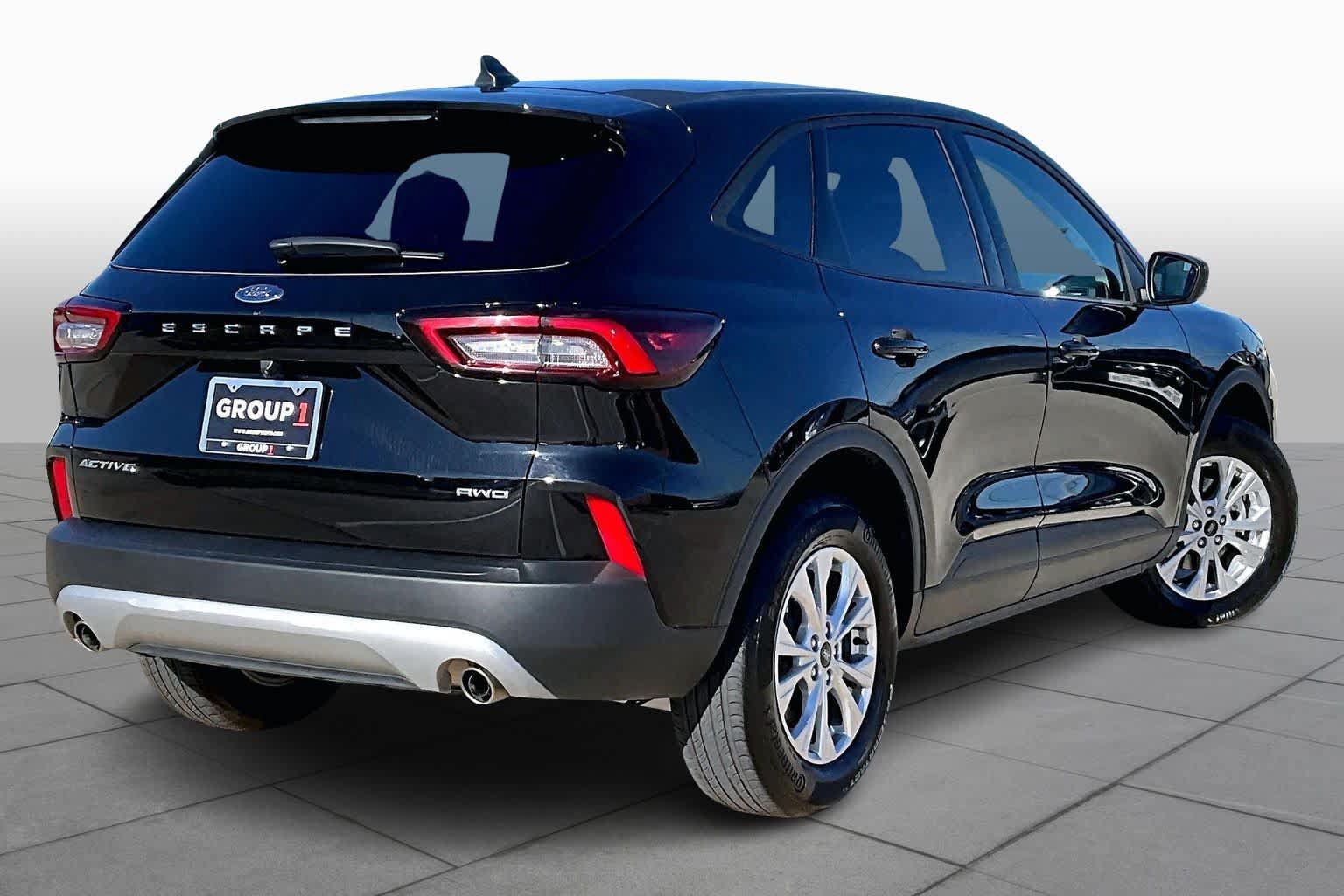 Certified 2025 Ford Escape Active AWD/4WD image 23