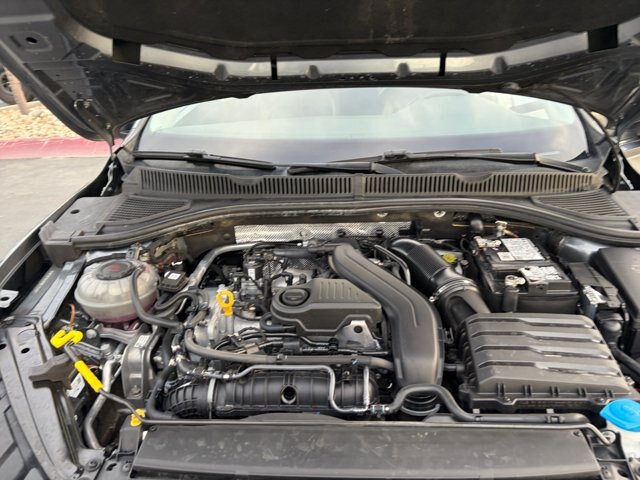 Used 2022 Volkswagen Jetta SE w/ Panoramic Sunroof Package FWD image 20