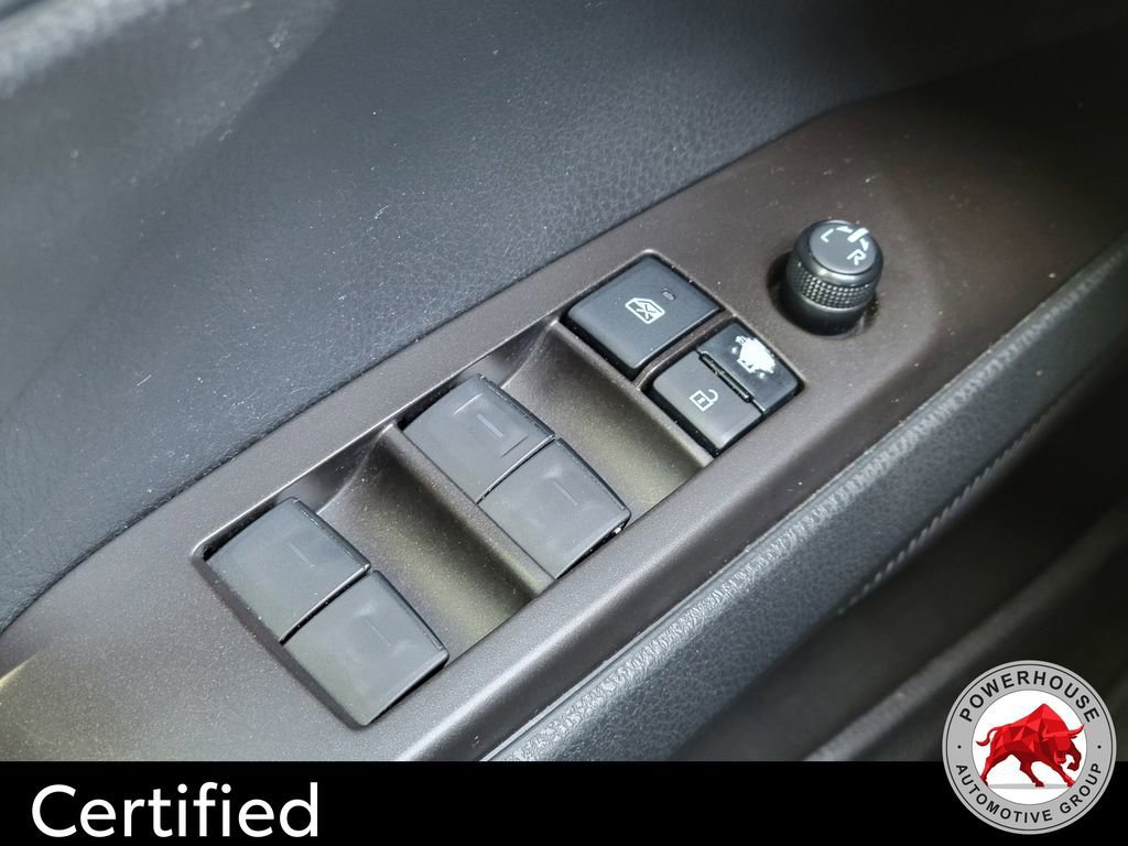 Used 2022 Toyota Camry SE FWD image 25