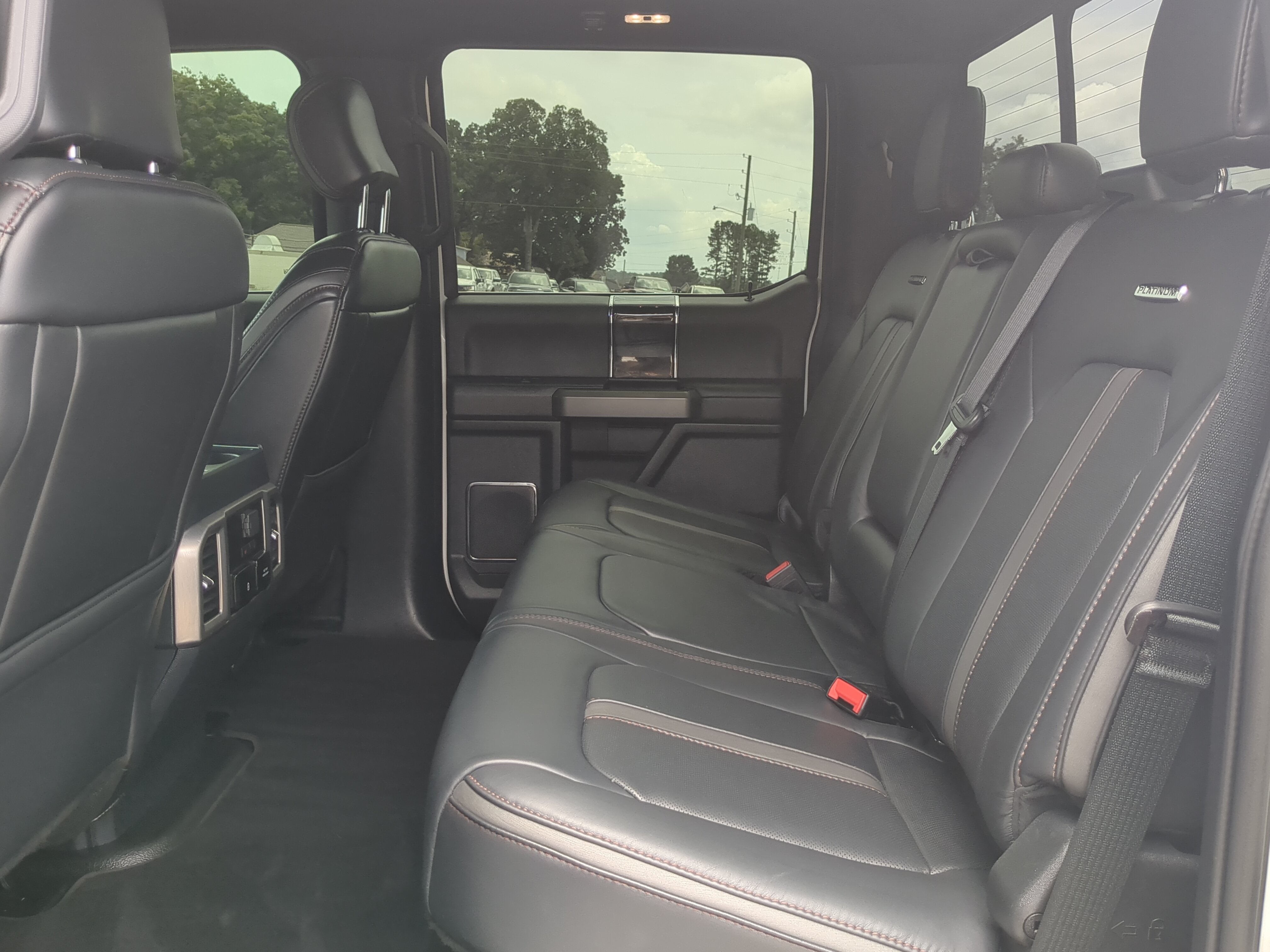 Certified 2022 Ford F250 Platinum AWD/4WD image 12