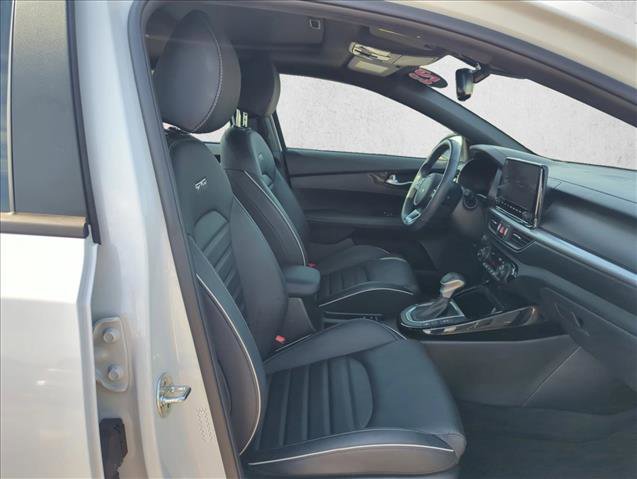 Used 2023 Kia Forte GT-Line w/ GT-Line Premium Package FWD image 24