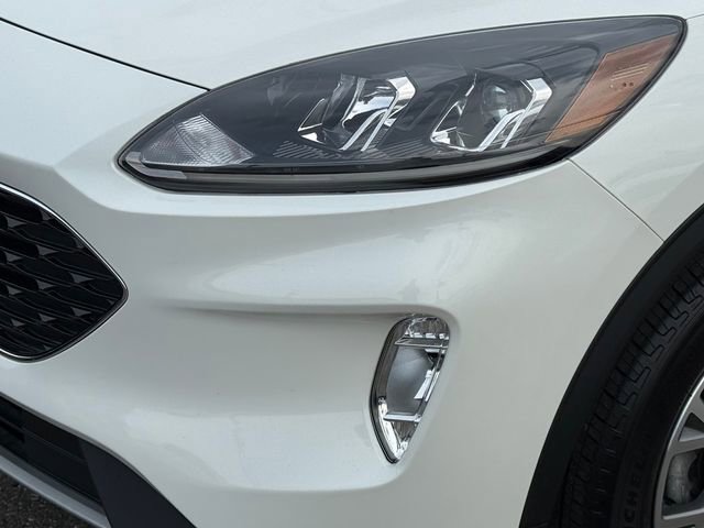 Certified 2022 Ford Escape SEL image 25