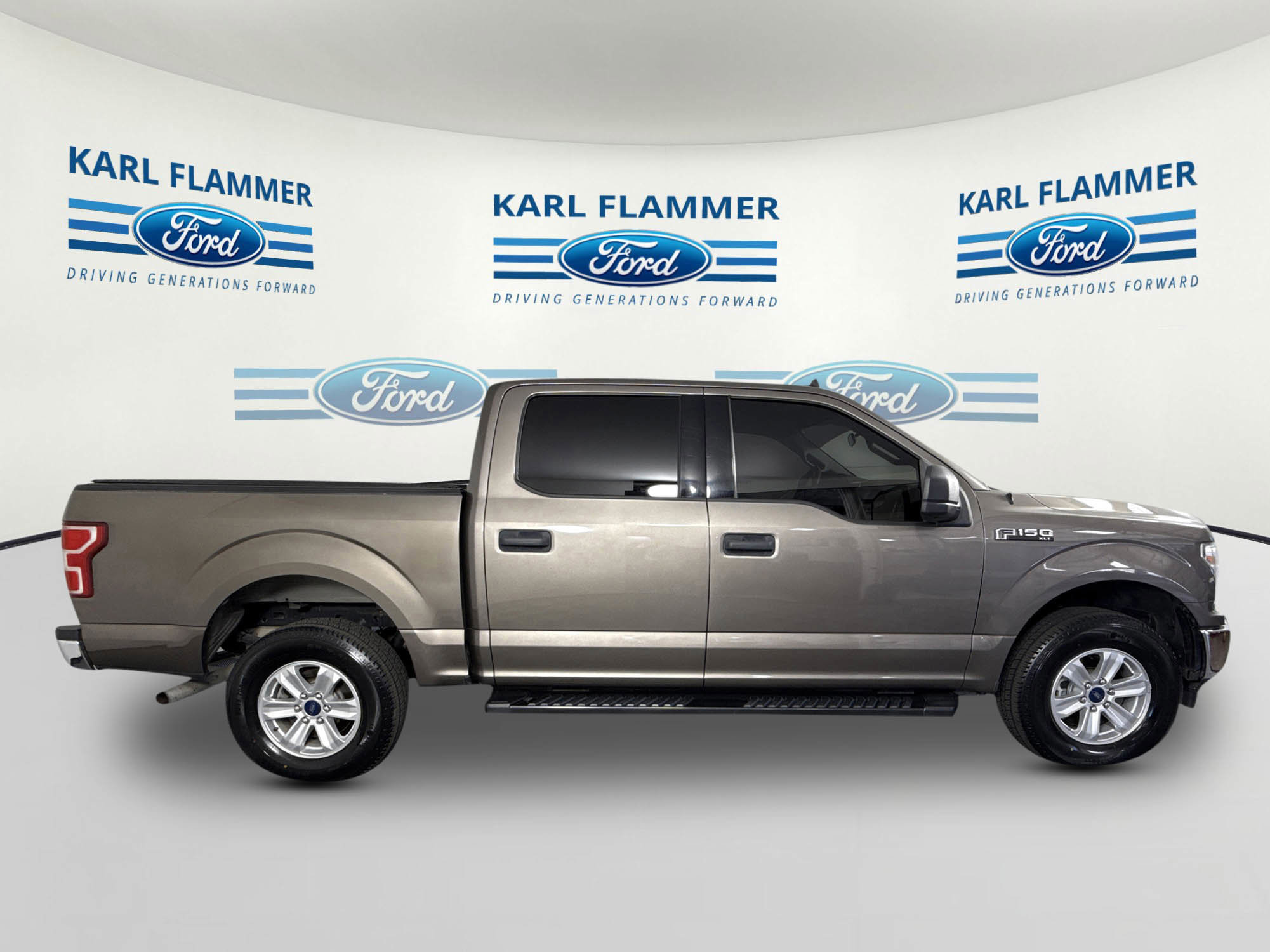 Certified 2019 Ford F150 XLT image 2