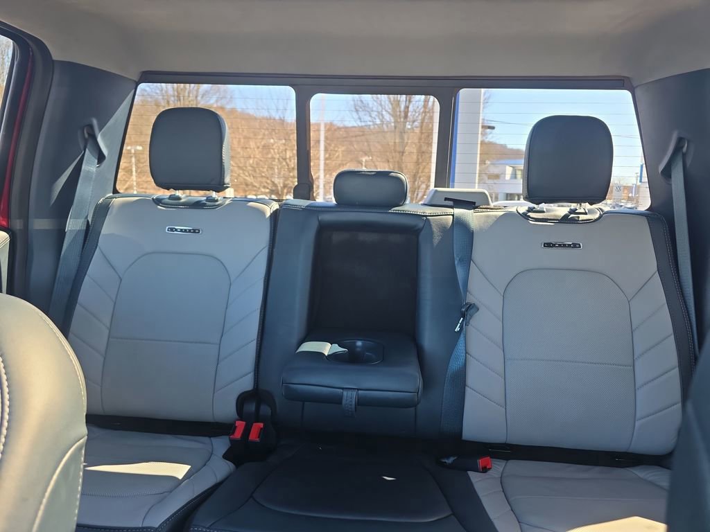 Certified 2022 Ford F450 Limited w/ FX4 Off-Road Package image 40