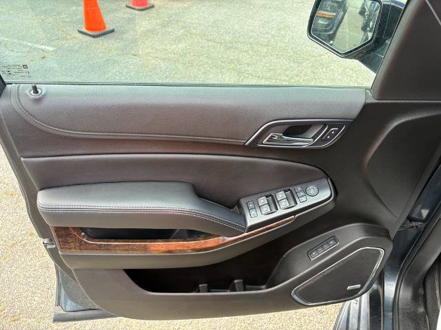 Used 2020 Chevrolet Tahoe LT w/ RST Edition image 12