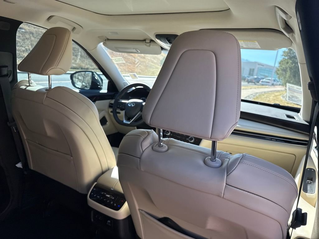 Used 2025 INFINITI QX60 Sensory w/ Vision Package image 27