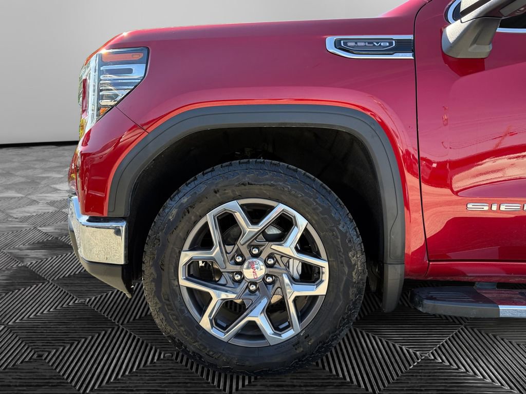 Used 2025 GMC Sierra 1500 SLT w/ SLT Premium Package image 14
