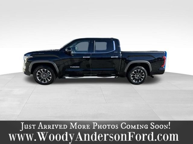 Used 2022 Toyota Tundra Limited image 2