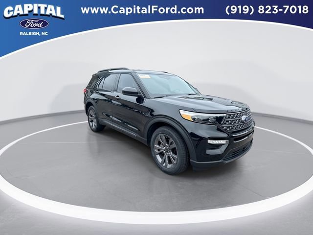Certified 2023 Ford Explorer XLT w/ Equipment Group 202A image 8