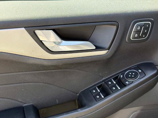 Certified 2022 Ford Escape SEL w/ Technology Package FWD image 23