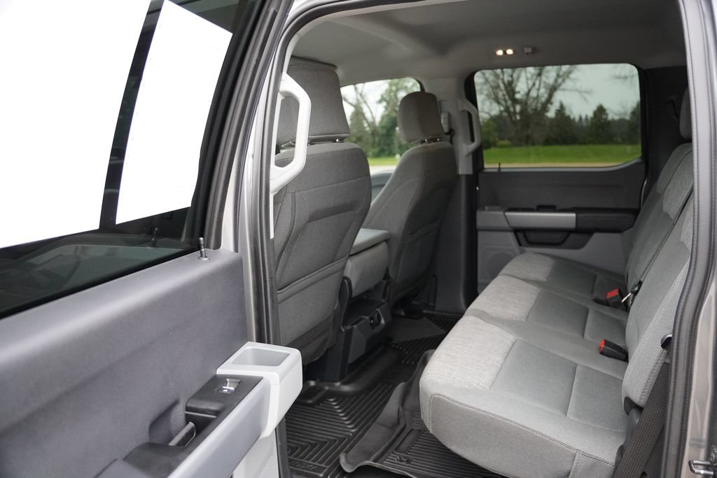 Certified 2024 Ford F350 XLT AWD/4WD image 17