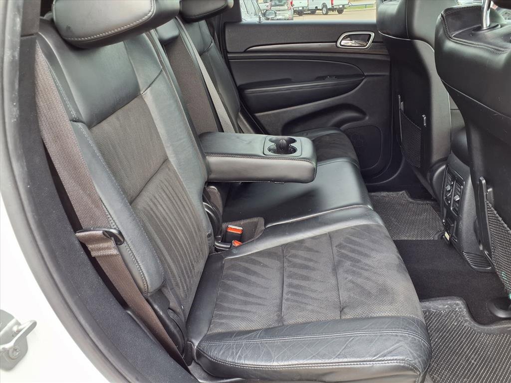 Used 2020 Jeep Grand Cherokee Altitude image 26