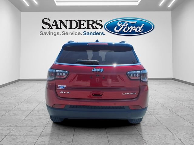 Used 2025 Jeep Compass Limited AWD/4WD image 3