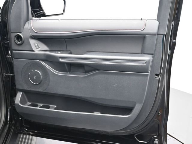 Certified 2024 Ford Expedition Limited image 31