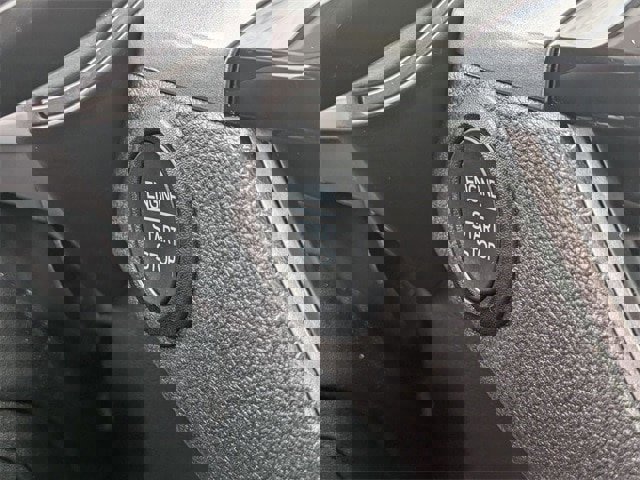 Certified 2025 Ford Escape Active image 21