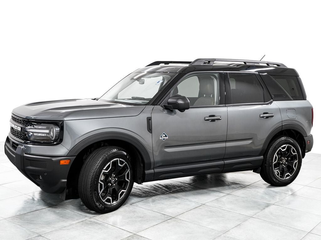 Certified 2025 Ford Bronco Sport Outer Banks w/ Outer Banks Tech Package+ AWD/4WD image 4