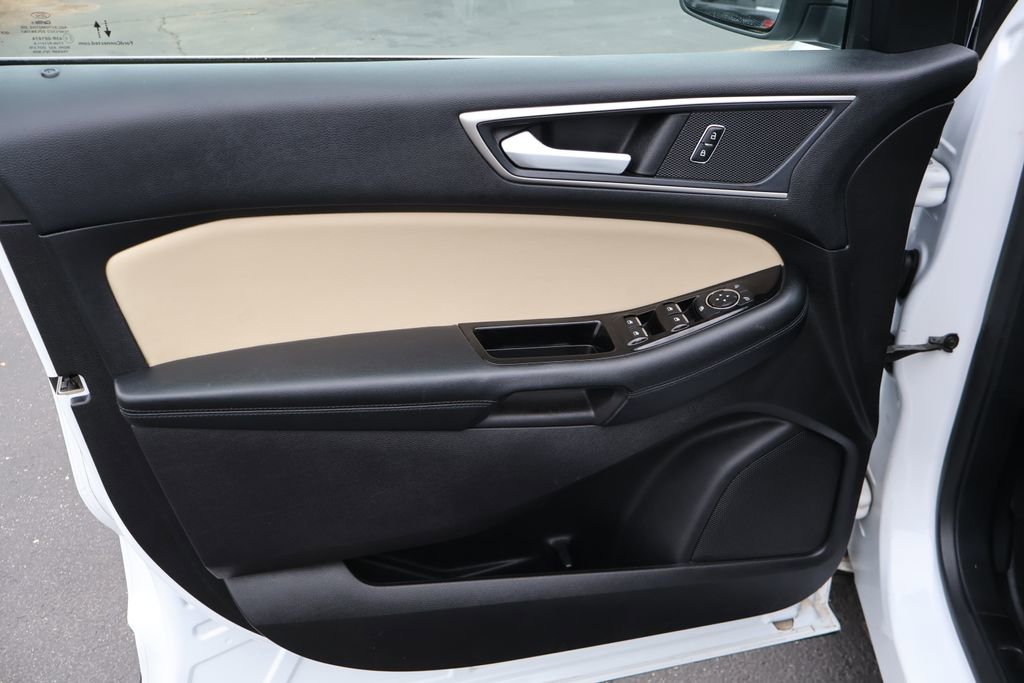 Certified 2020 Ford Edge SEL w/ Convenience Package image 27