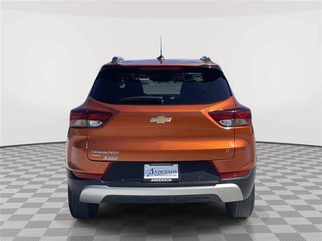 Used 2022 Chevrolet TrailBlazer LT w/ Convenience Package AWD/4WD image 5