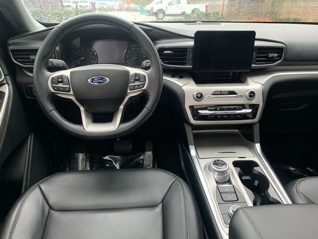 Certified 2023 Ford Explorer XLT w/ Equipment Group 202A image 20