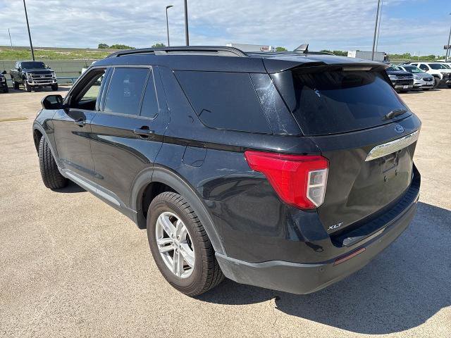 Certified 2022 Ford Explorer XLT image 5
