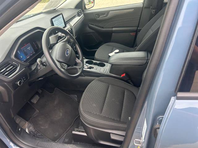 Certified 2025 Ford Escape Active AWD/4WD image 9