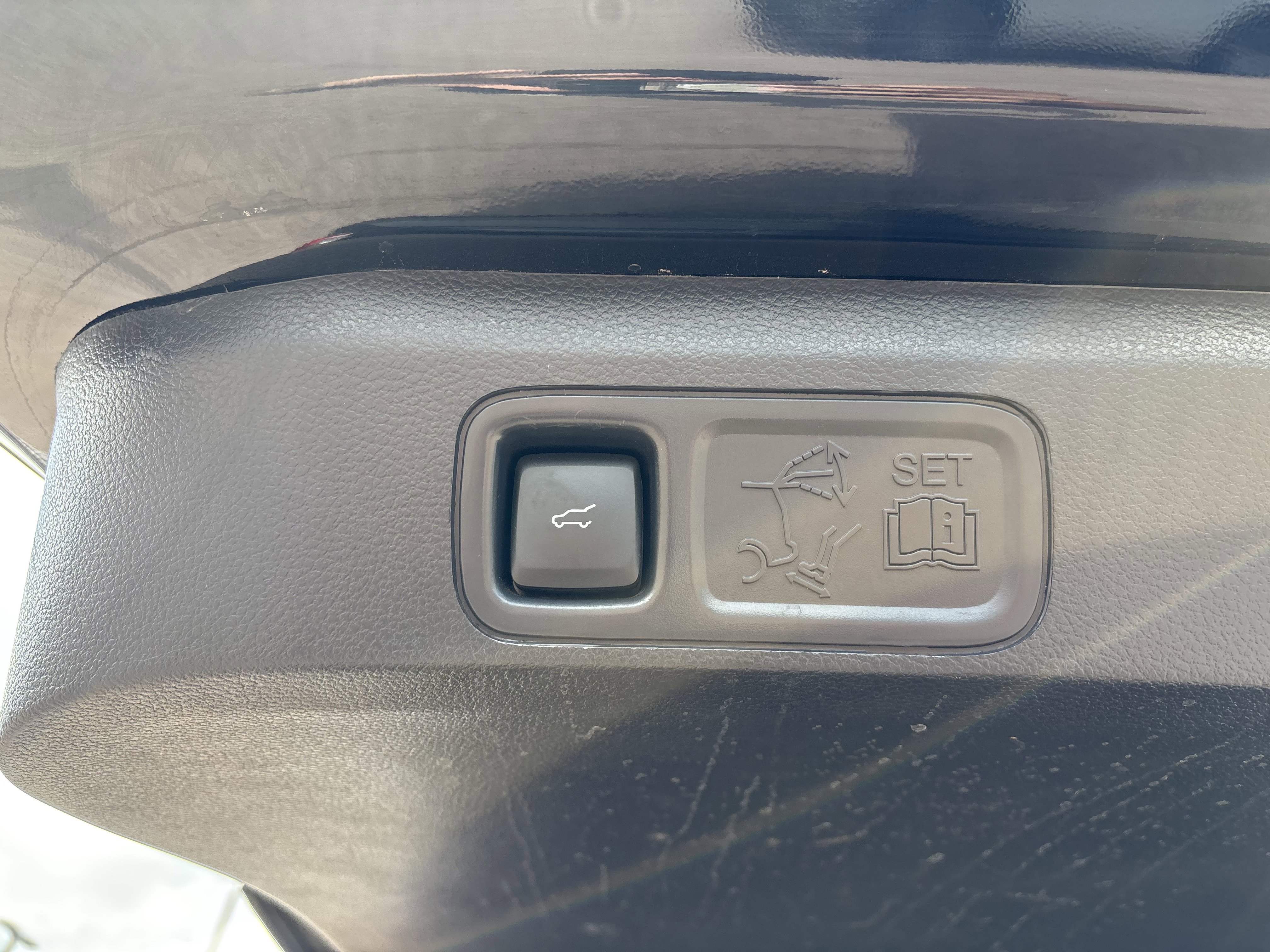 Certified 2023 Ford Expedition Limited RWD image 20