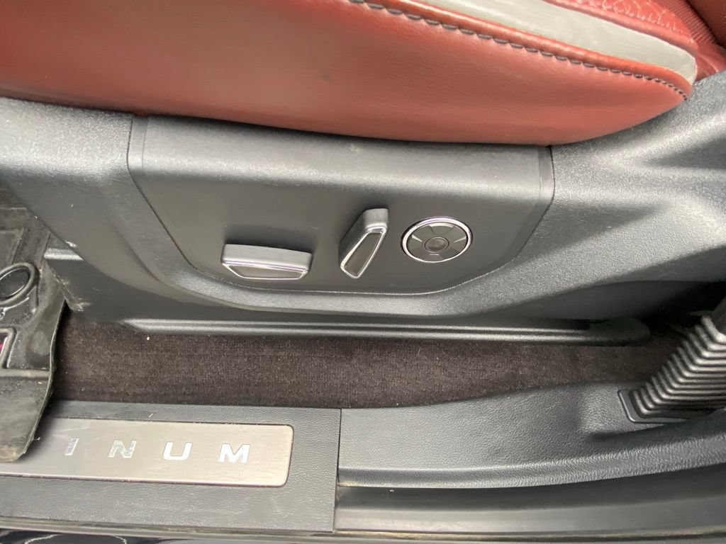 Certified 2018 Ford F150 Platinum w/ Equipment Group 701A Luxury AWD/4WD image 10