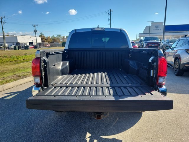 Used 2019 Toyota Tacoma Limited image 13