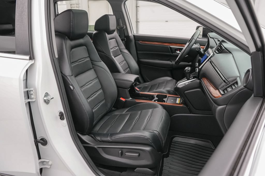 Used 2022 Honda CR-V Touring image 23