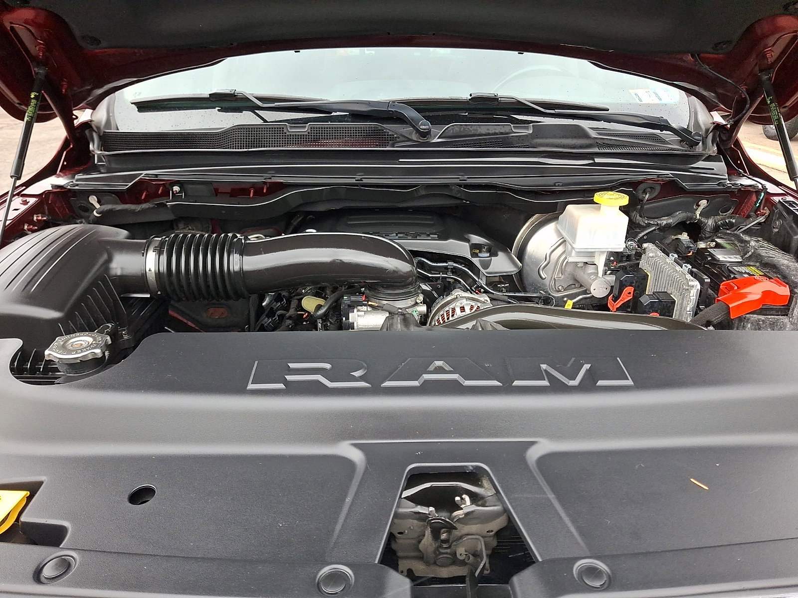 Used 2020 RAM 1500 Laramie image 30