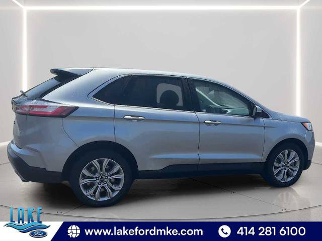 Certified 2022 Ford Edge Titanium w/ Equipment Group 301A AWD/4WD image 10