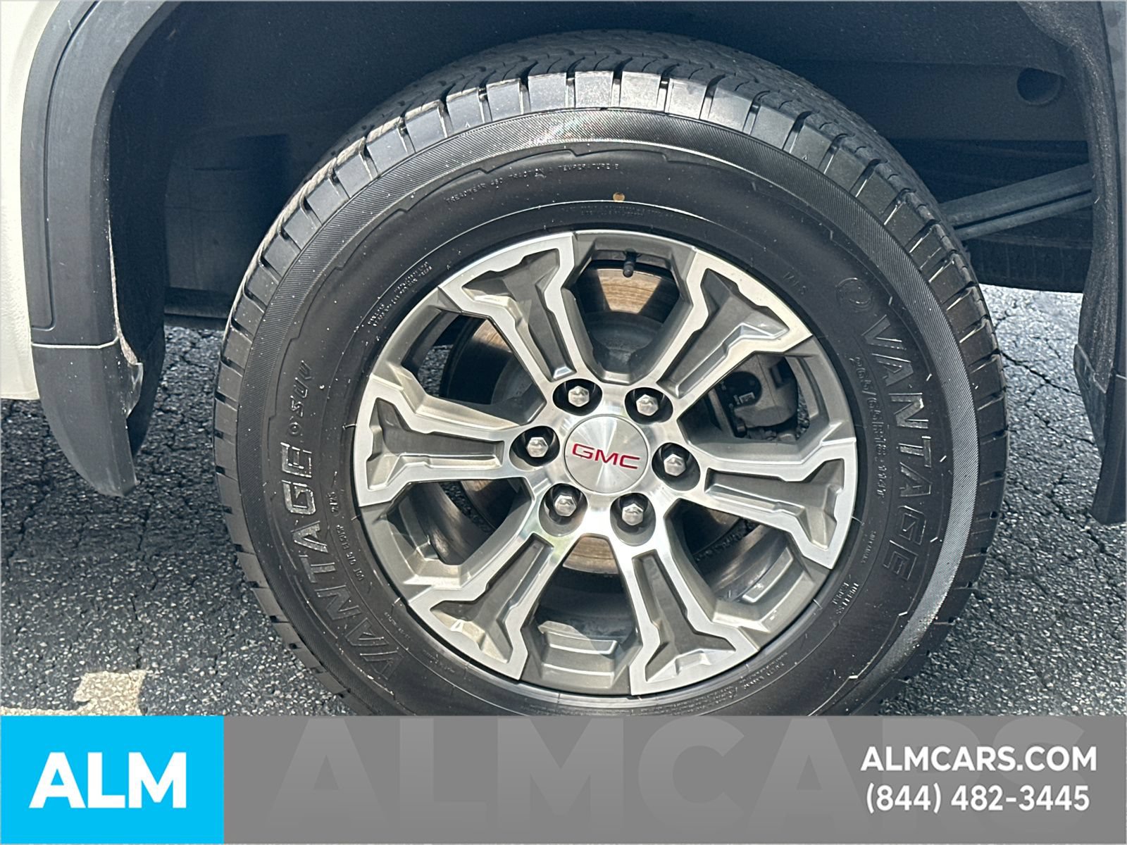 Used 2025 GMC Sierra 1500 SLT RWD image 22