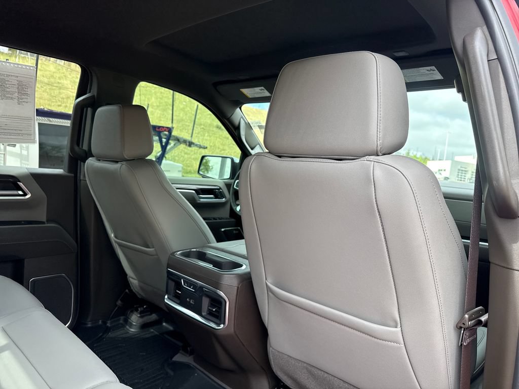 Used 2026 Chevrolet Silverado 1500 LTZ w/ LTZ Convenience Package II AWD/4WD image 26