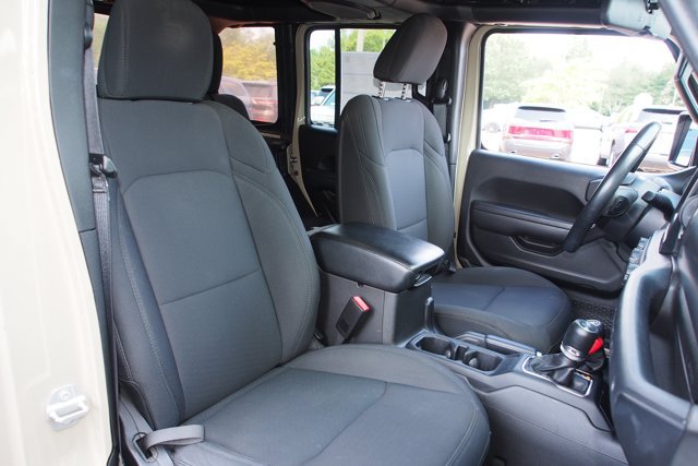 Used 2022 Jeep Wrangler Unlimited Sport AWD/4WD image 11