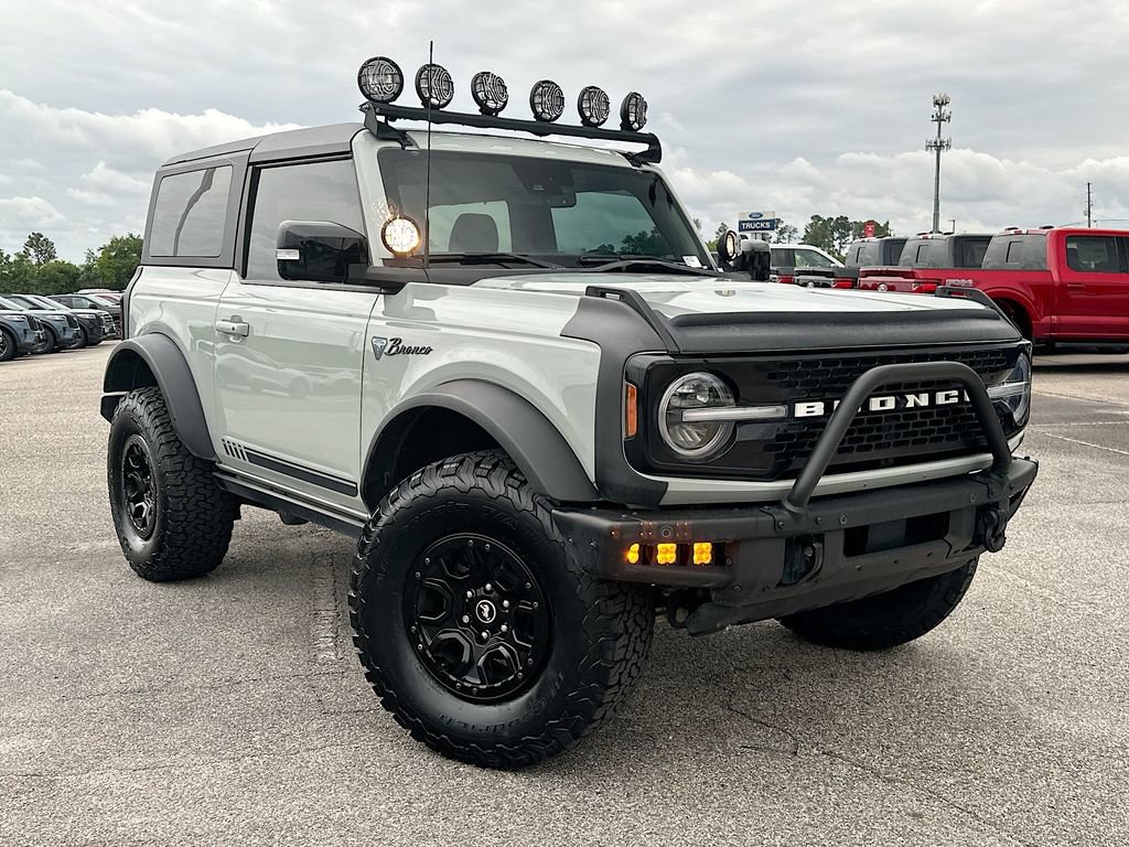 Certified 2021 Ford Bronco First Edition AWD/4WD image 1