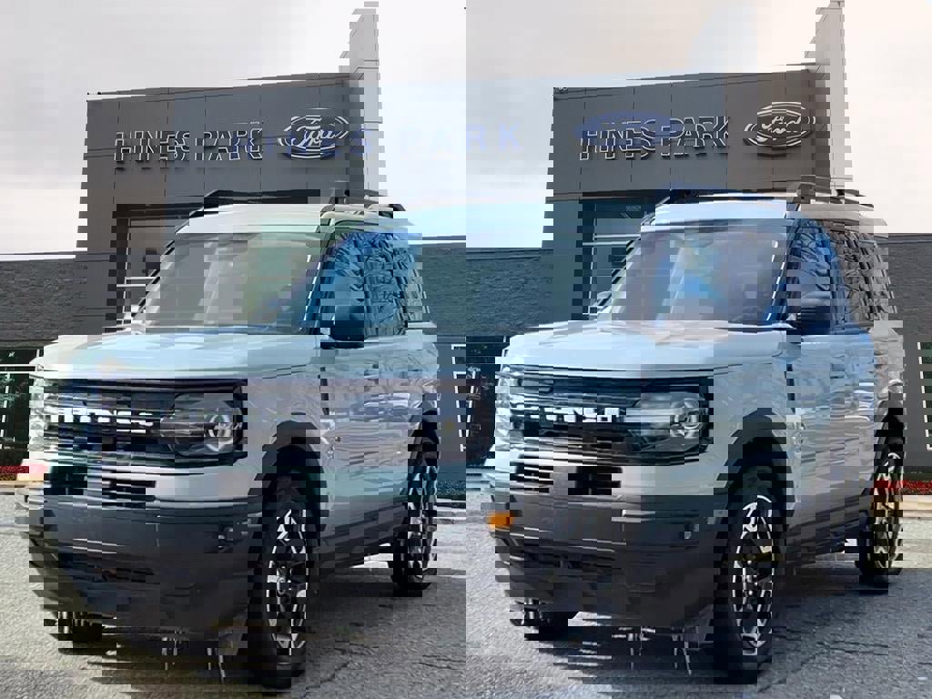 Certified 2023 Ford Bronco Sport Outer Banks w/ Tech Package image 3