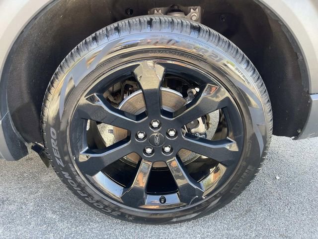 Certified 2023 Ford Explorer ST-Line w/ Class IV Trailer Tow Package image 11