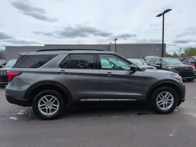 Certified 2025 Ford Explorer Active AWD/4WD image 4