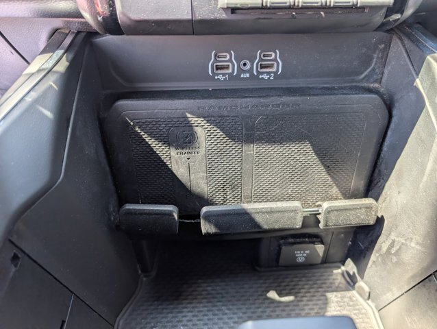 Used 2025 RAM 1500 Big Horn AWD/4WD image 17