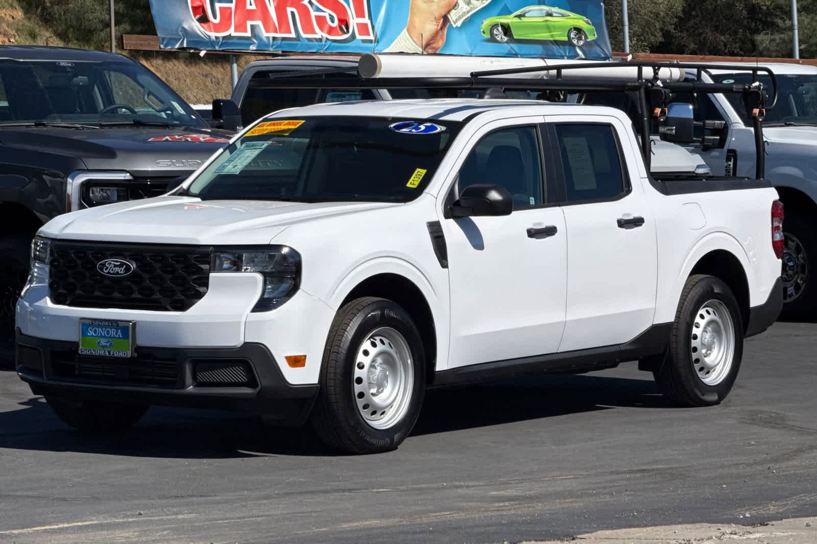 Certified 2025 Ford Maverick XLT w/ Equipment Group 302A AWD/4WD image 8