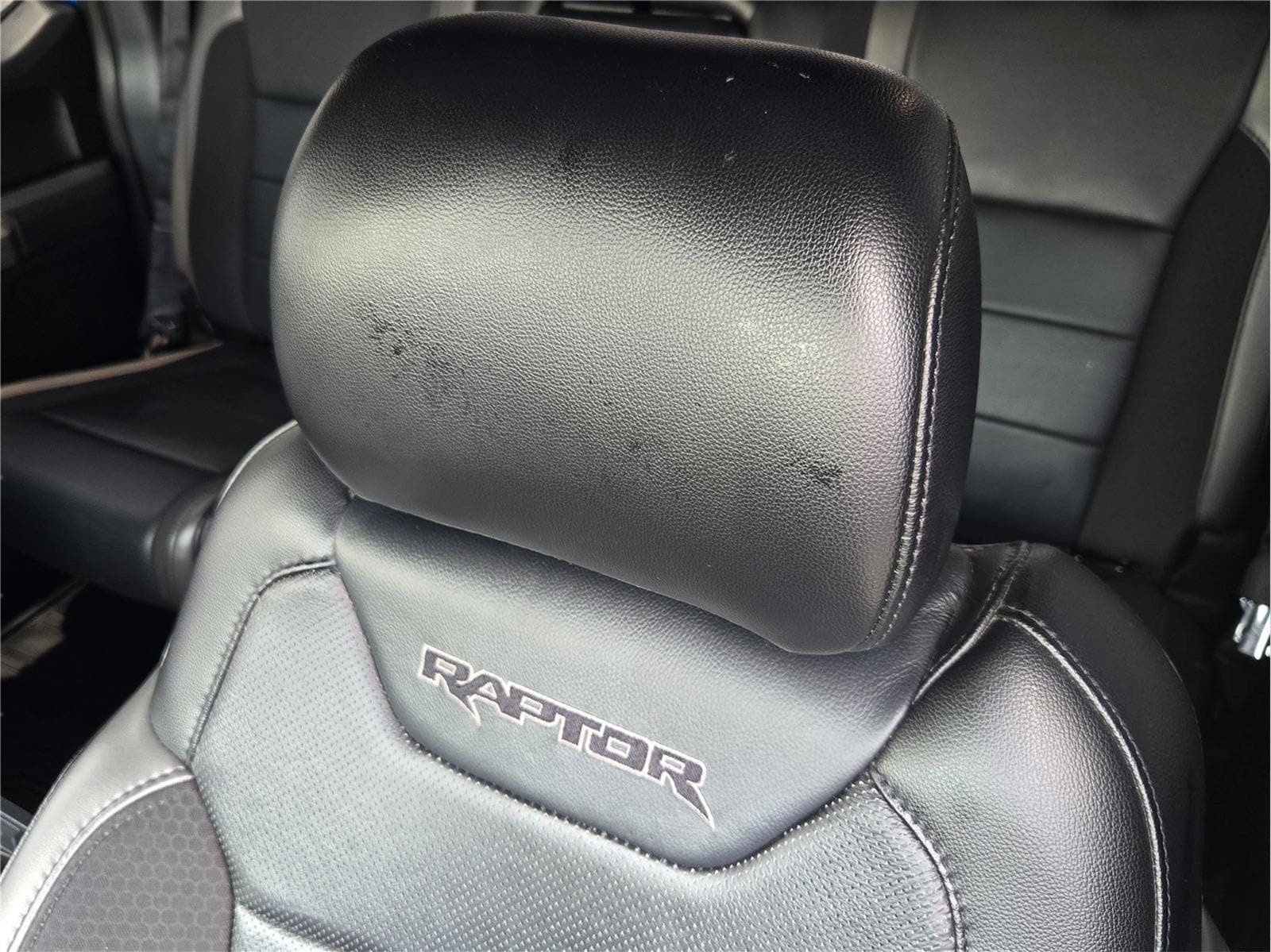 Certified 2019 Ford F150 Raptor w/ Equipment Group 802A Luxury AWD/4WD image 23