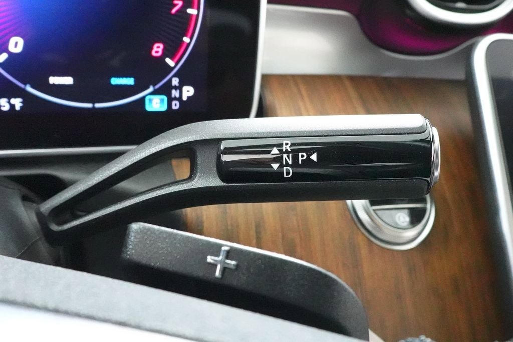 Used 2025 Mercedes-Benz C 300 4MATIC Sedan image 17
