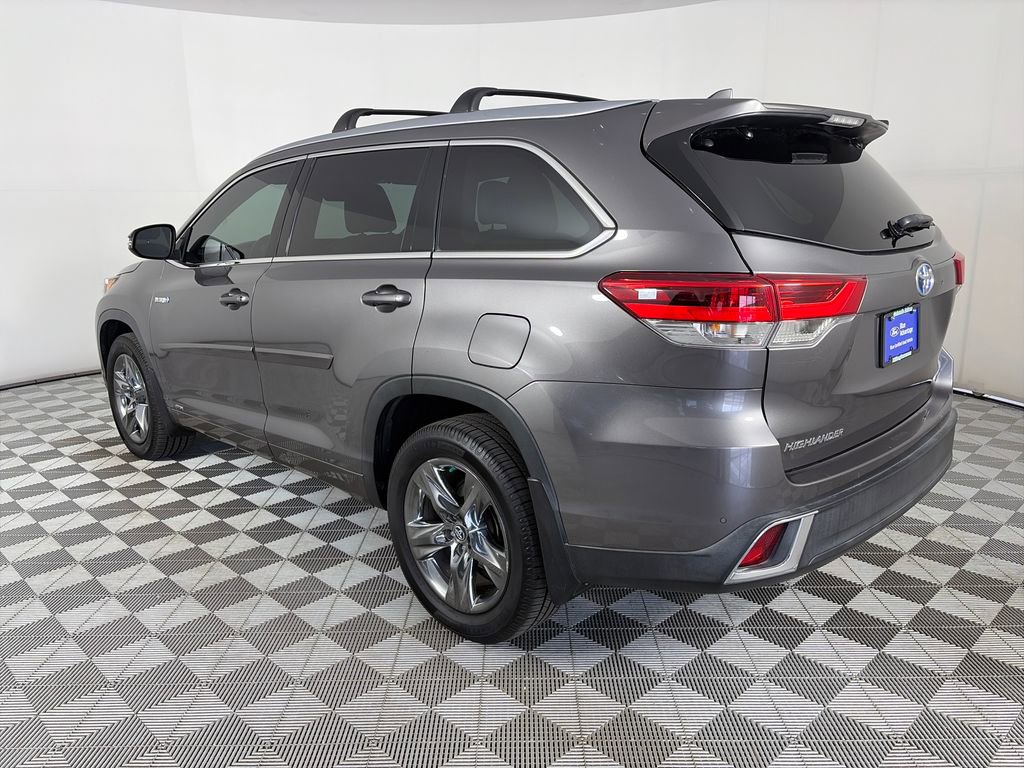 Used 2018 Toyota Highlander Limited Platinum image 5