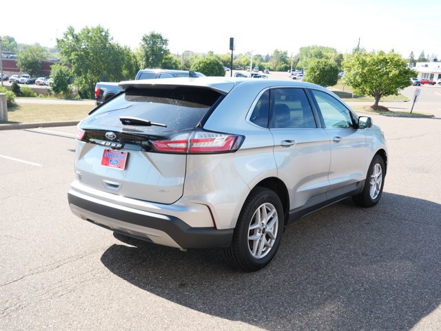 Certified 2023 Ford Edge SEL w/ Convenience Package AWD/4WD image 5