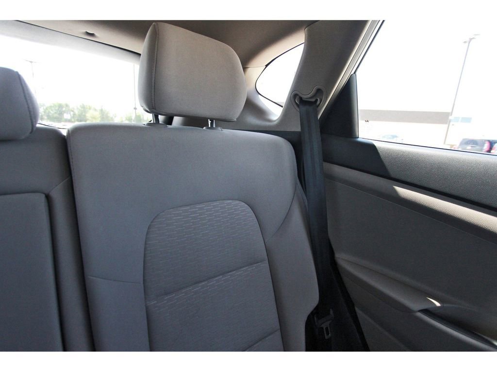 Used 2019 Hyundai Tucson Sport w/ Cargo Package FWD image 13