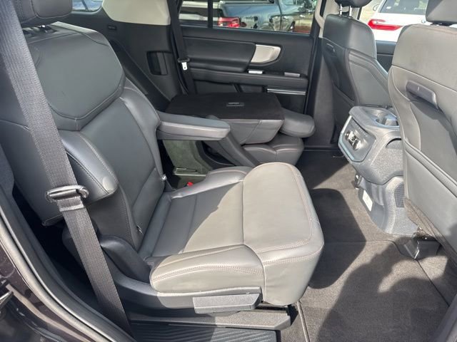 Certified 2025 Ford Expedition Active image 34